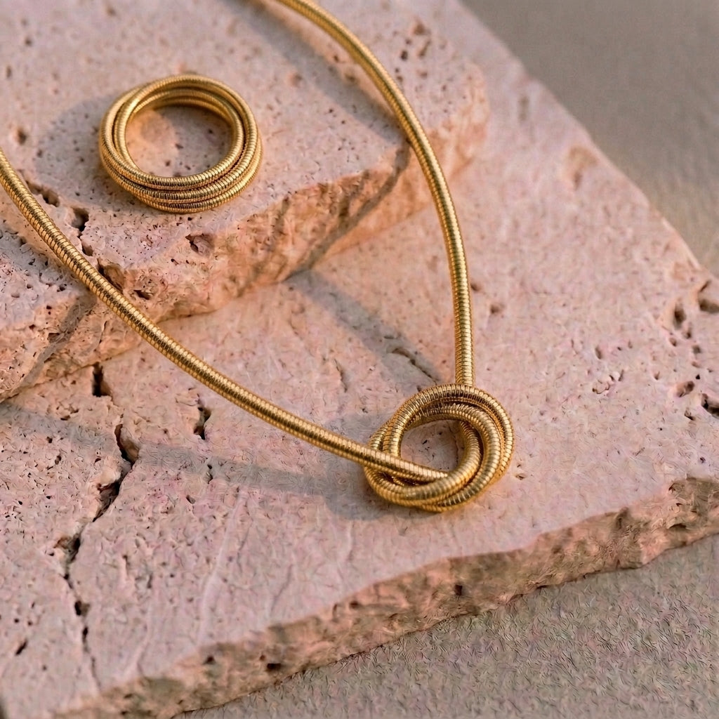 Colar e Pulseira de Mola 2 em 1