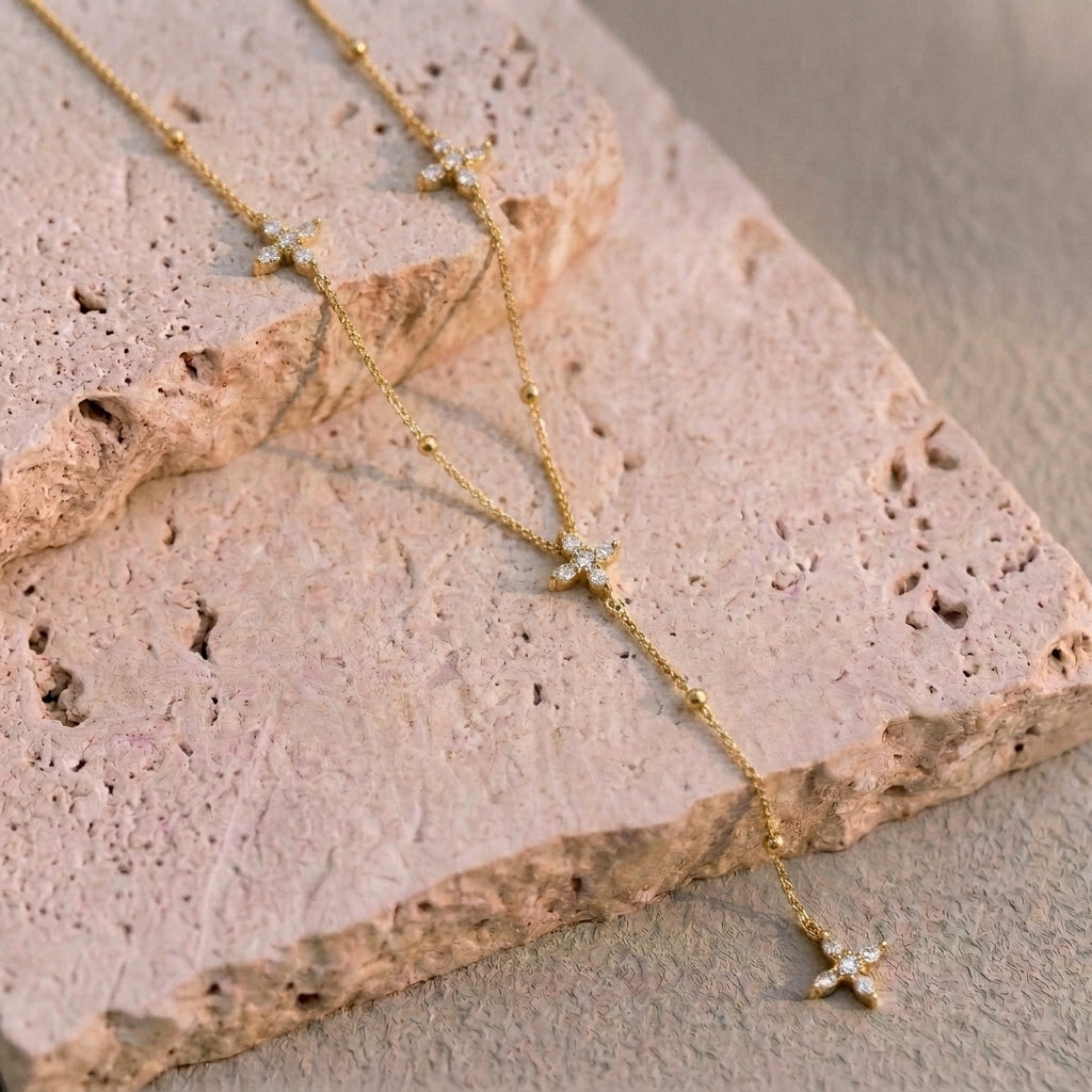 Colar Gravata de Flor