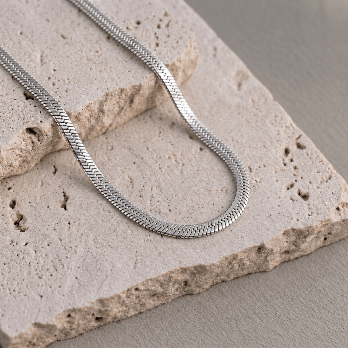 Colar Malha fita 4mm - Yarin Semijoias